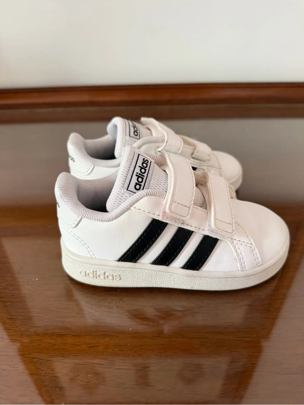 Adidas Grand Court Toddler Size 6.5K White Black Velcro Sneakers EF0118